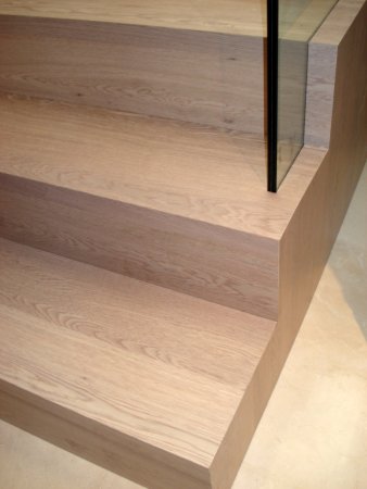 Detalle de escalera de madera.